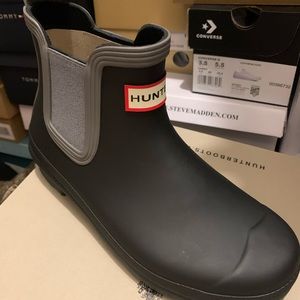 Ankle hunter rain boots size 6